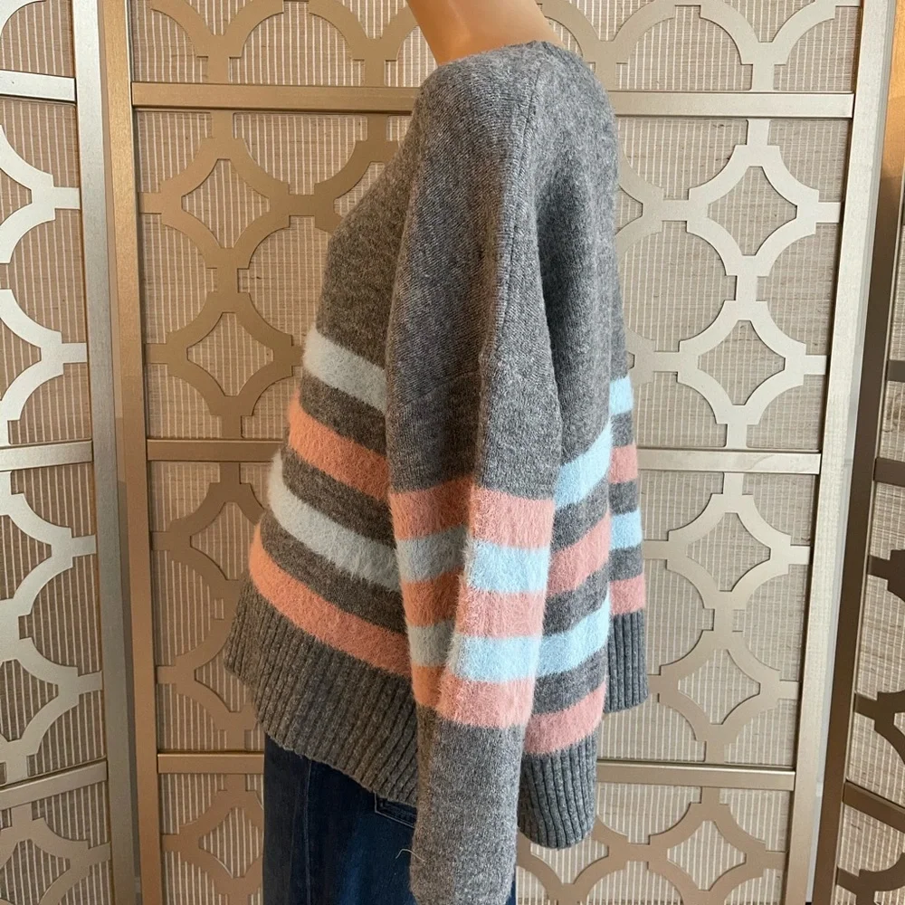 Pink Lily! BRAND NEW! Never worn! Grey with pink & blue stripes! Fuzzy! - Picture 3 of 5